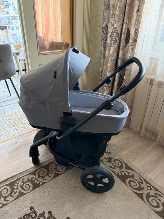 Детская коляска Easy Walker