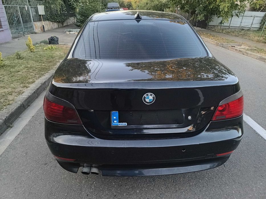 BMW 5 Series 2004 — imagine 4