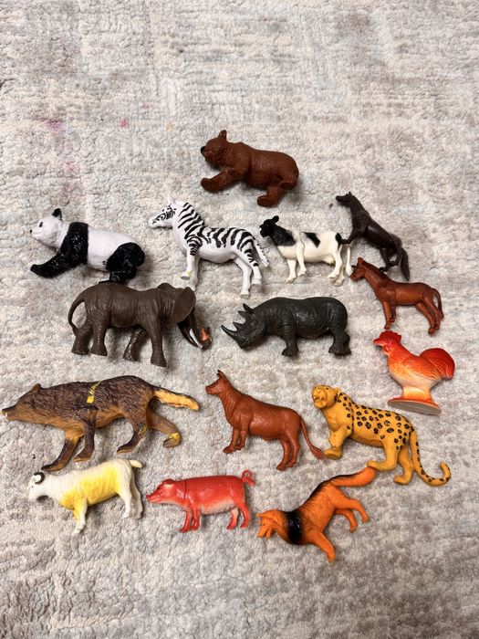 Игрушки развивающие животные