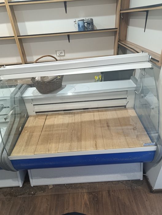 Продам торговое оборудование