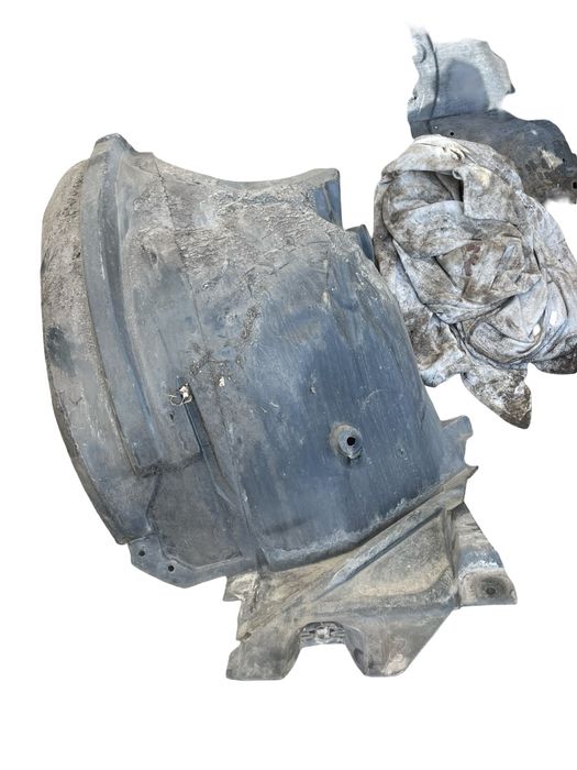 Carenaj Roata Stanga Fata Mercedes-Benz E-Class W212 2009 ->