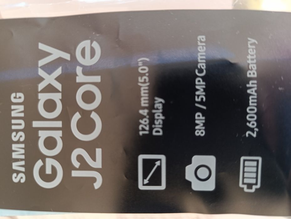 Смартфон Samsung J2