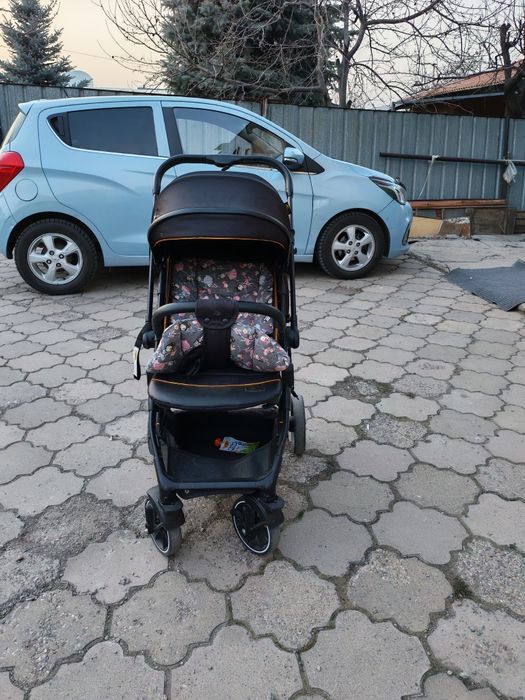 Продам   коляску
