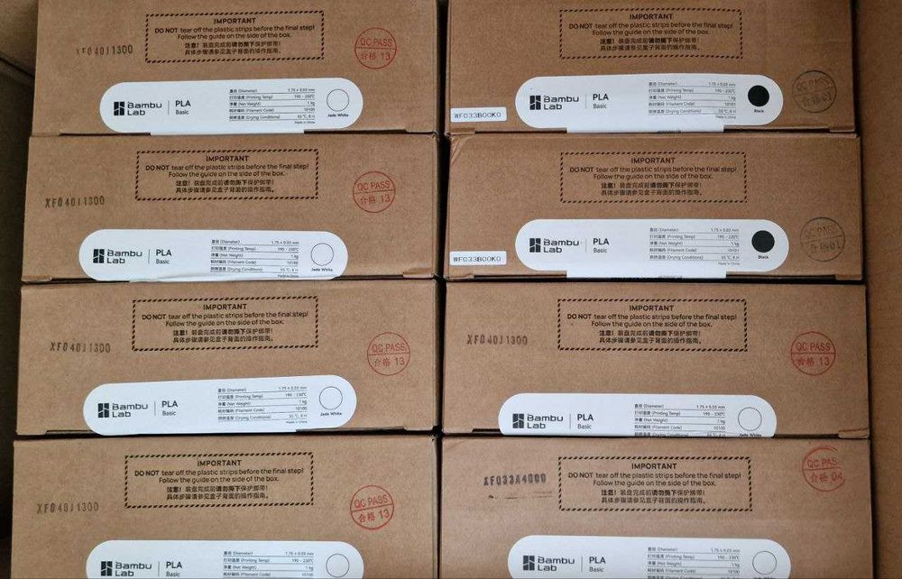 BambuLab PLA Basic Refill Филамент за 3Д (3D) принтер