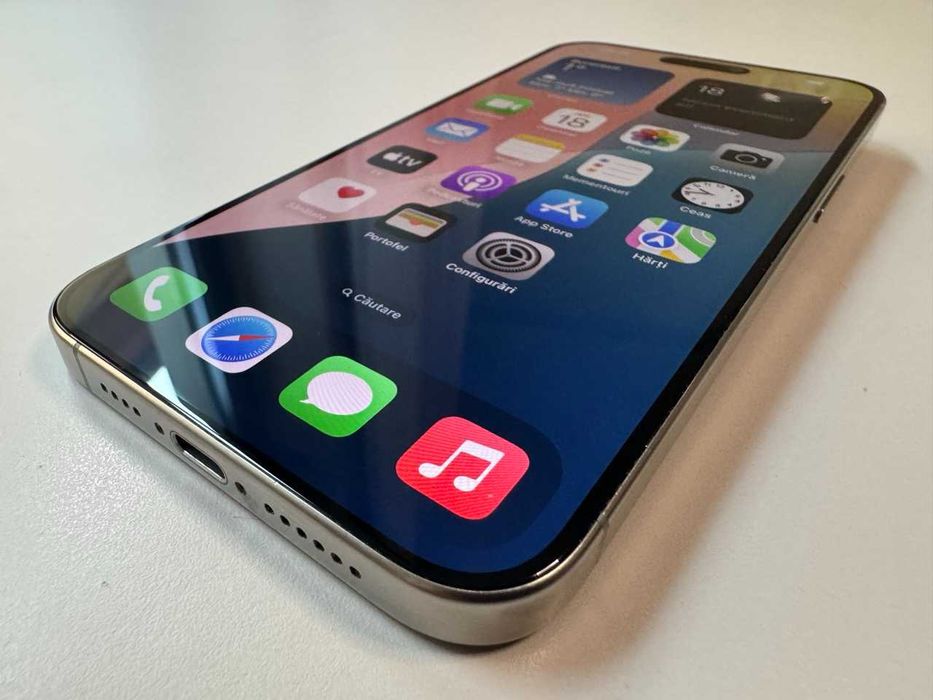  Apple / iPhone 15 Pro Max / 256 Gb / Natural Titanium