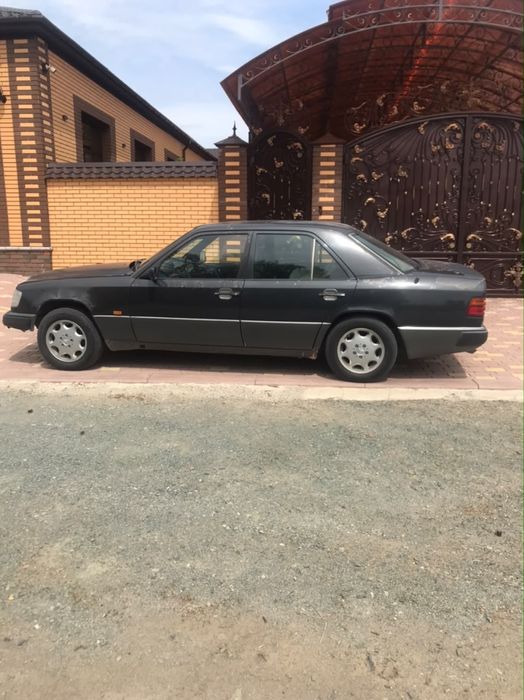 Мерседес бенз Е 300
