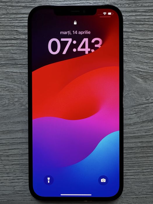 Iphone 12 pro max + laptop Lenovo IdeaPad 1