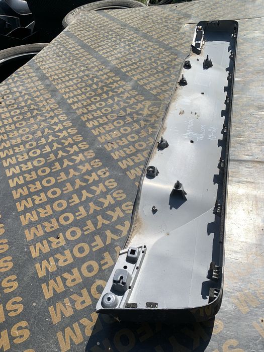 Багажник Капак на номера Hyundai Tucson