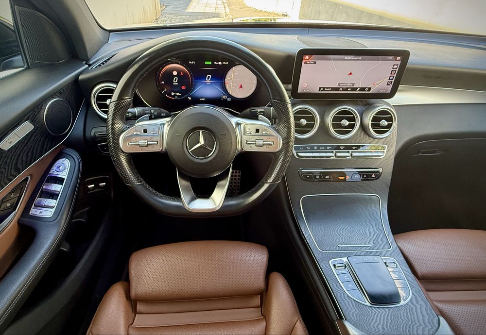 Mercedes Benz GLC 300e AMG Pack ! Garantie 12 Luni ! Finiantare/Credit