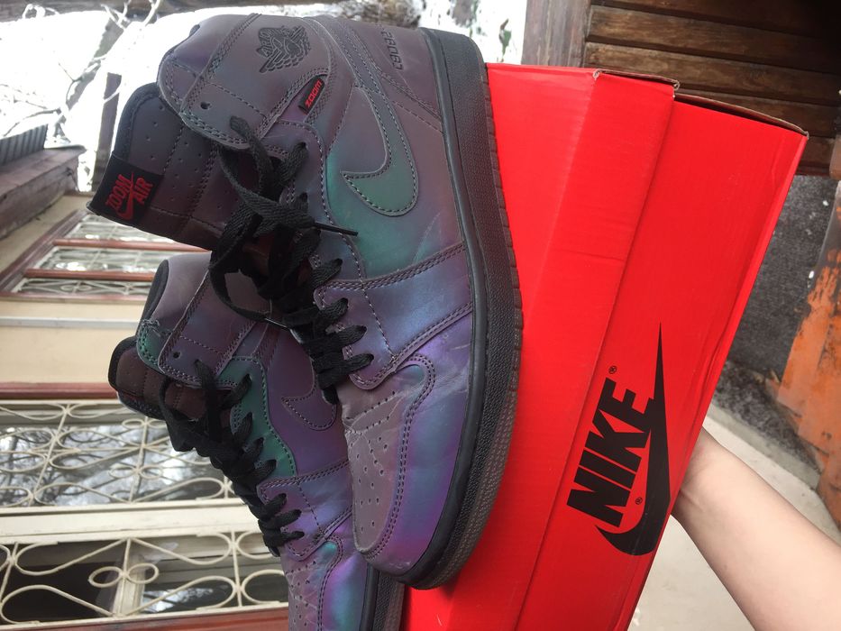 Срочно кроссовки Jordan Air