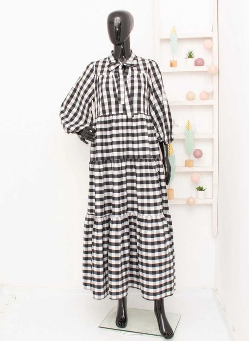 Otto D'Ame дизайнерска дамска рокля в каре черно бяла миди дължина 38