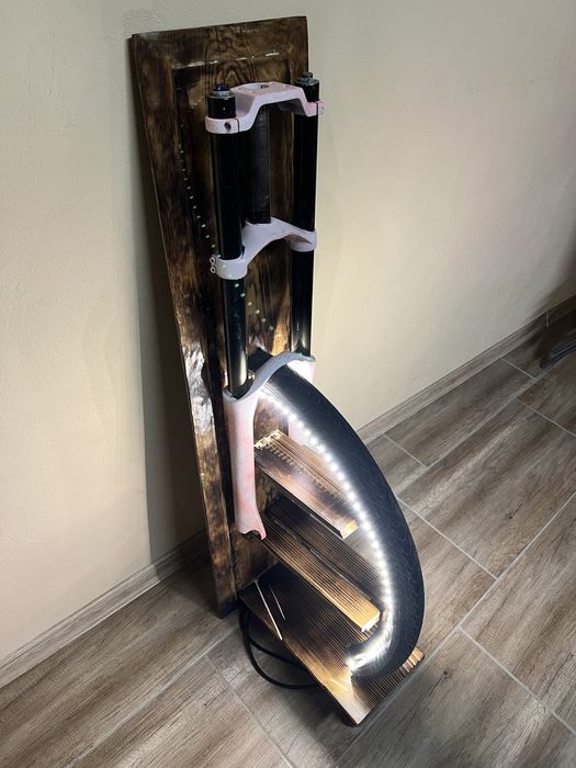 Bike Рафтове за стена