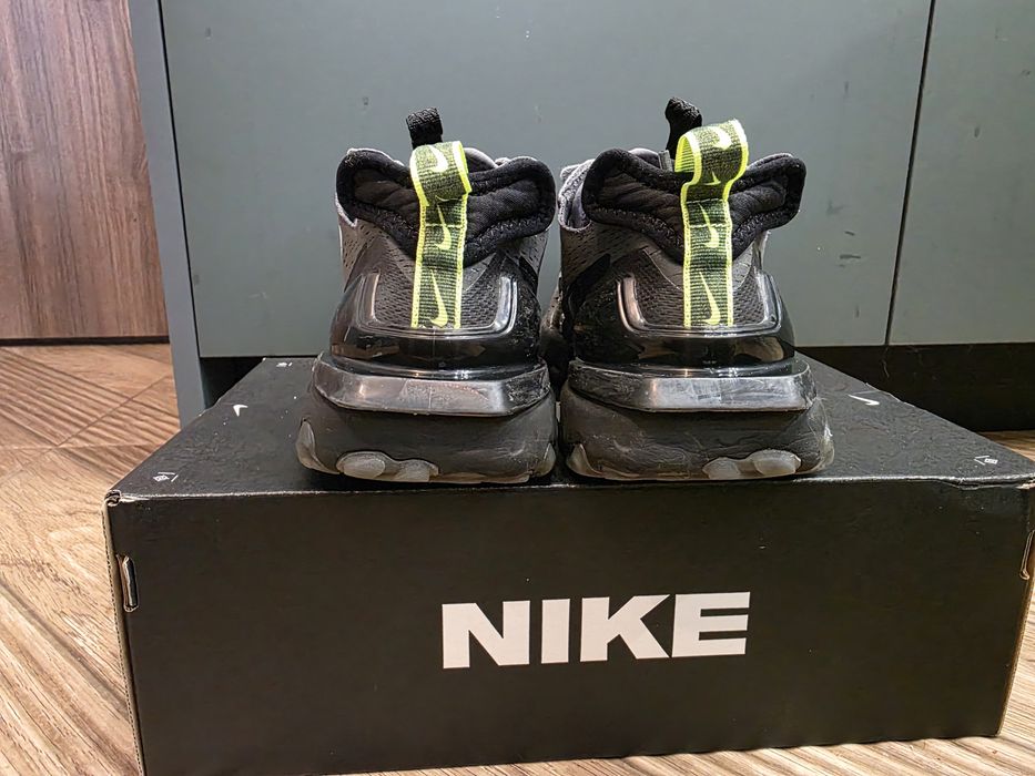 Мъжки маратонки NIKE  D/MS/X React - Резервирани!