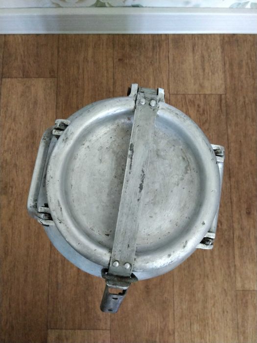 Продам фляги 40 л, 20 л и 10 л