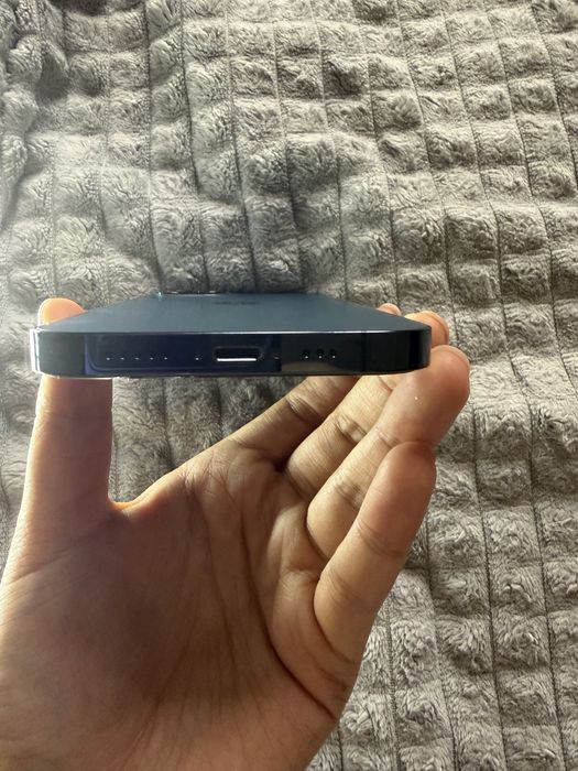 Iphone 12 pro продам в хорошем состоянии