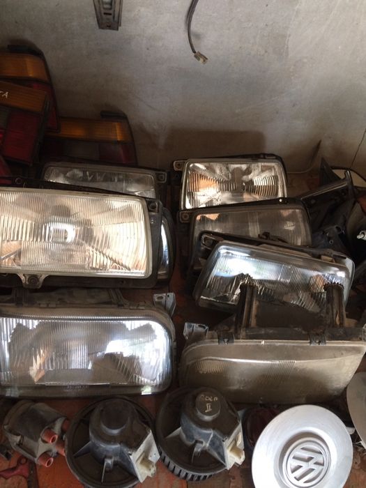 Жетта Голф 2 фар привазной