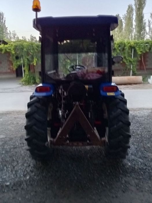 Traktor LOVOL 504 qishloq xo'jaligi texnikasi sotiladi