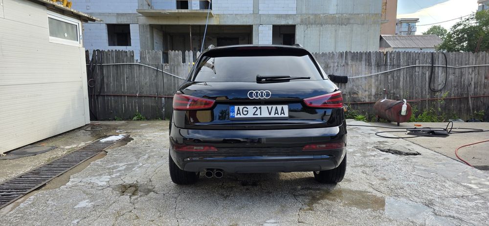 Audi Q3 S line interior  Impecabil