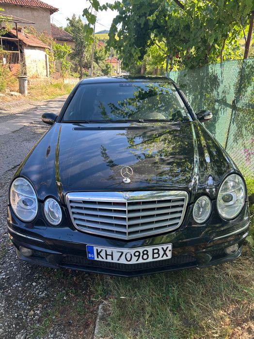 Мерцедес Е500 306 к.с.