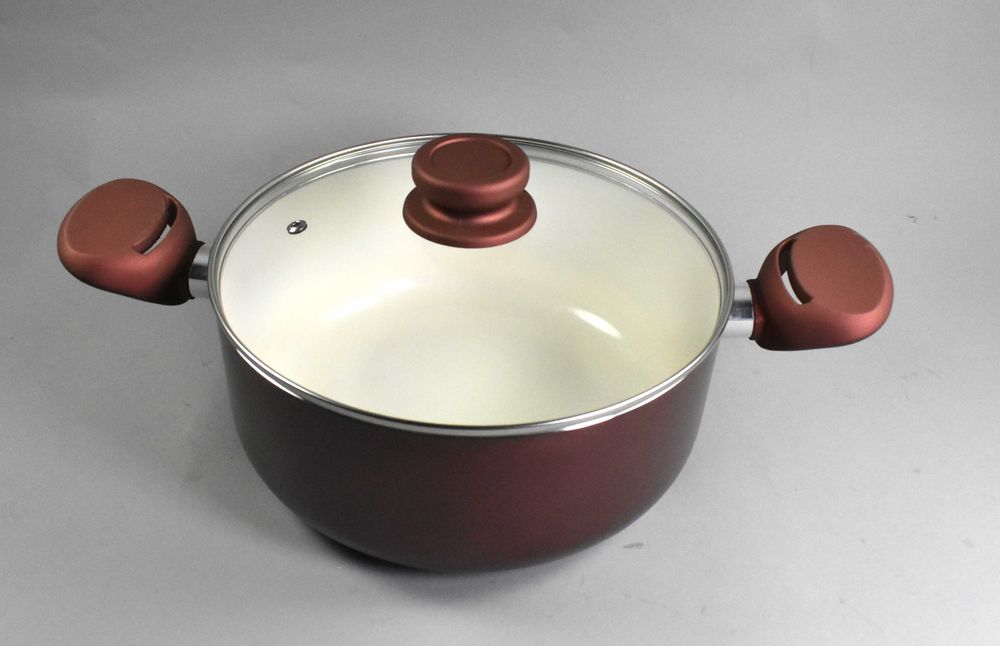 Тенджера с керамично покритие