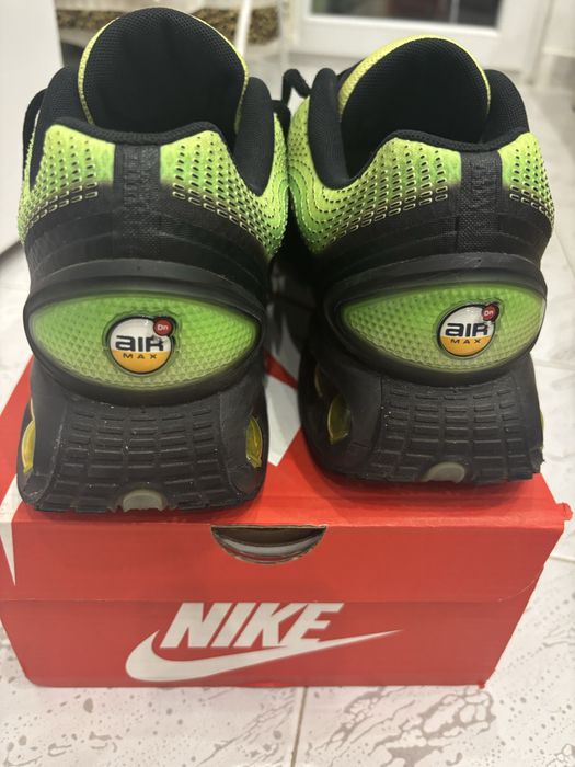 Nike Air Max DN Light lemon