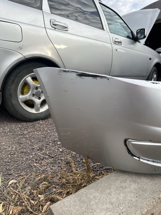 Продам передний бампер Приора 2