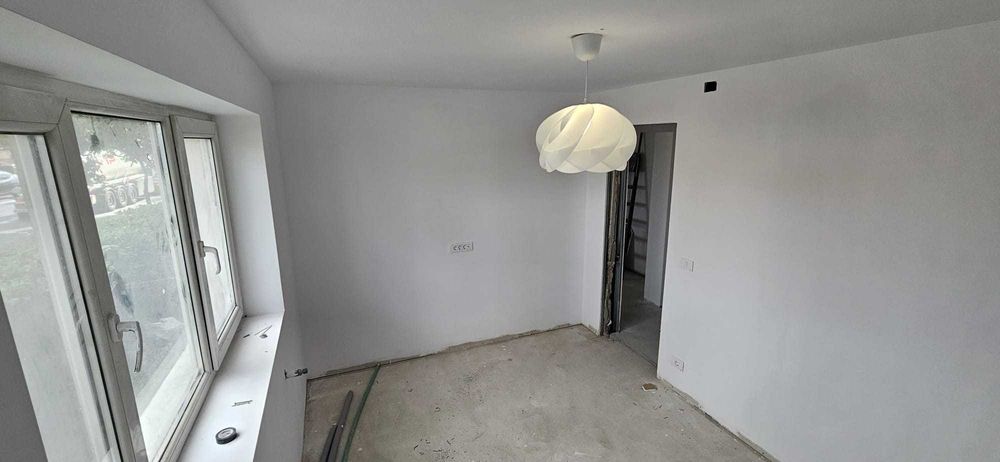 Apartament decomandat, cf 1, 50 mp, micro 11, parter Penny