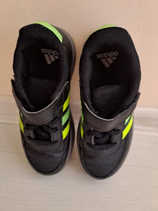 Маратонки Адидас