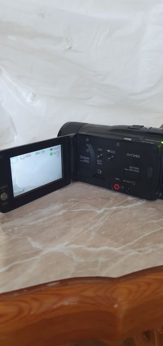 Продаётся  цифровой видио камера