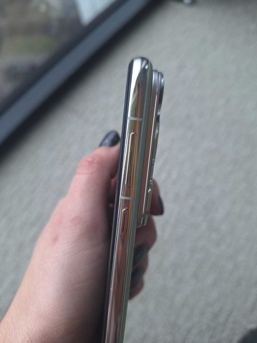 Huawei Pura 70 Pro Ultra 5G – 512GB, stare foarte bună, 1 an vechime