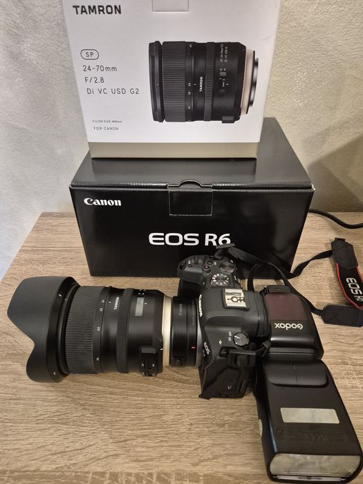 Canon eos r6.      .