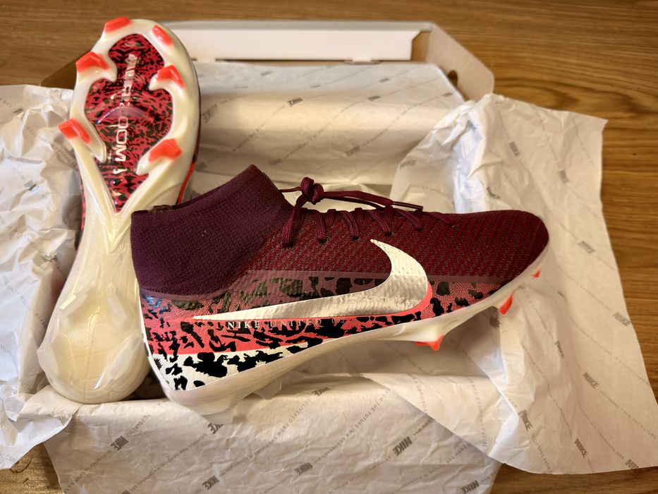 Ghete de fotbal nike mercurial superfly