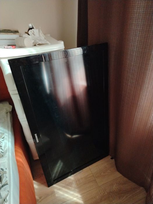 Телевизор самсунг