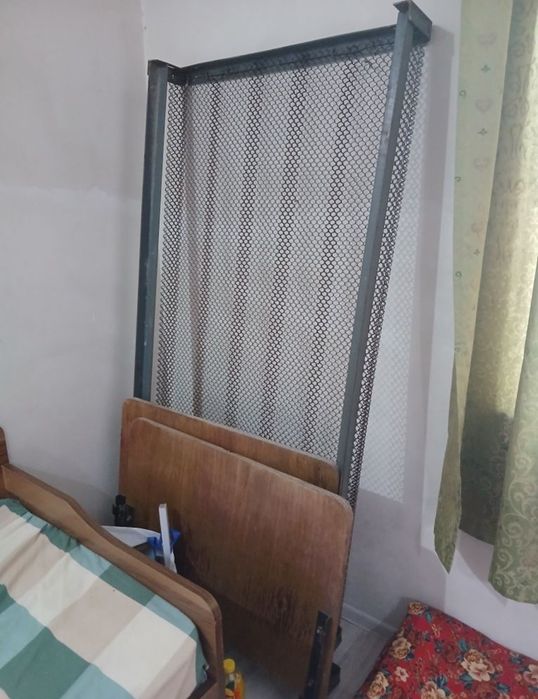 Кровать железная