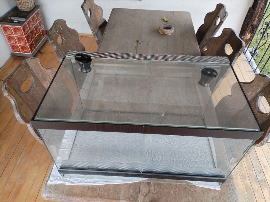 Стъклен терариум