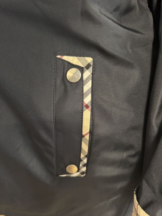 Шушляково яке Burberry