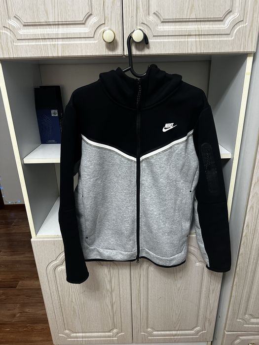 Nike tech fleece