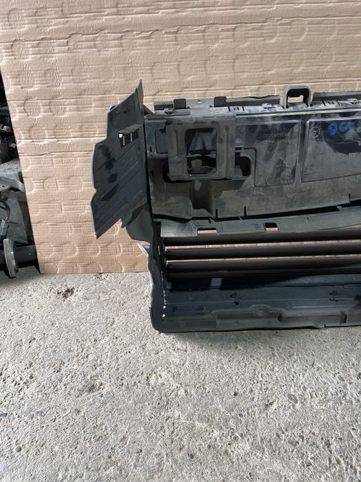 Panou trager grila Ds3 Ds 3 Crossback 9835879980 an 2018-2025 complet