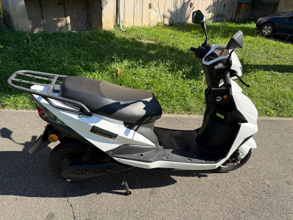 Vand scuter electric nou