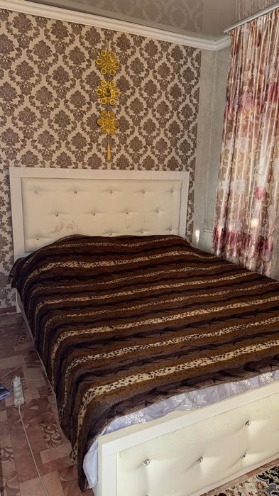 продам спальный гарнитур