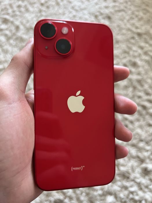 Iphone 14 красный