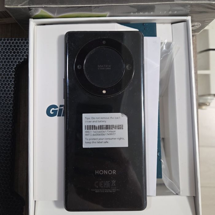 HONOR X9A  в хорошем состоянии