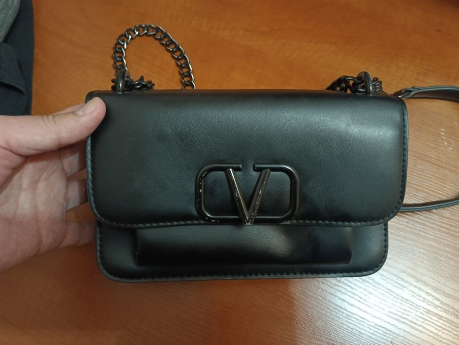 Продам женскую сумку