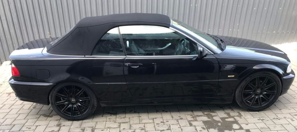 Dezmembrez BMW 330ci ,Recaro incalzit,HK,Navi,xenon,motor 3.0i 231cp