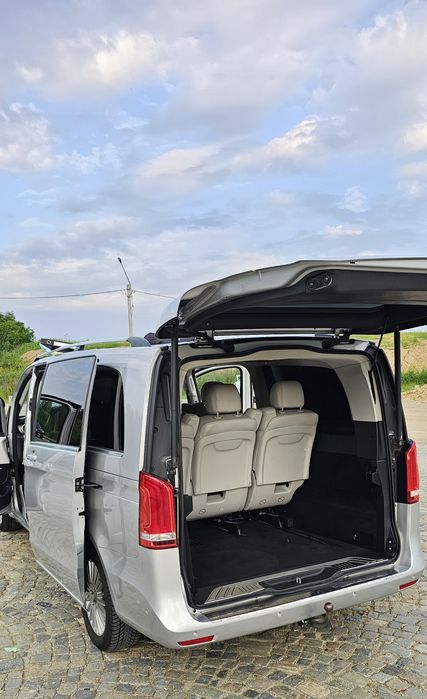 Inchiriere microbuz Mercedes V Class 7+1 8+1