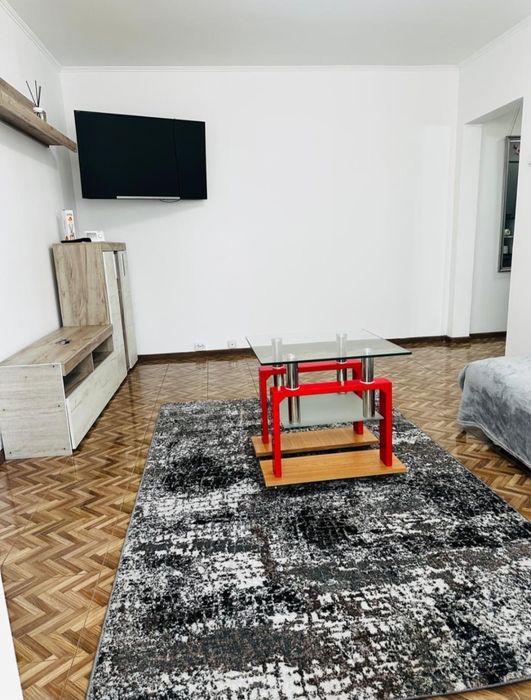 Apartament in chirie