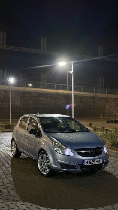 Opel corsa D 2008