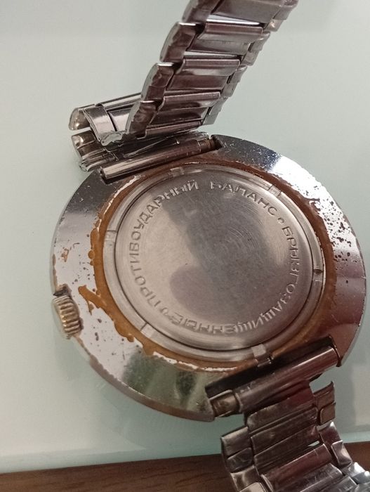 Руски ръчен механичен часовник РАКЕТА