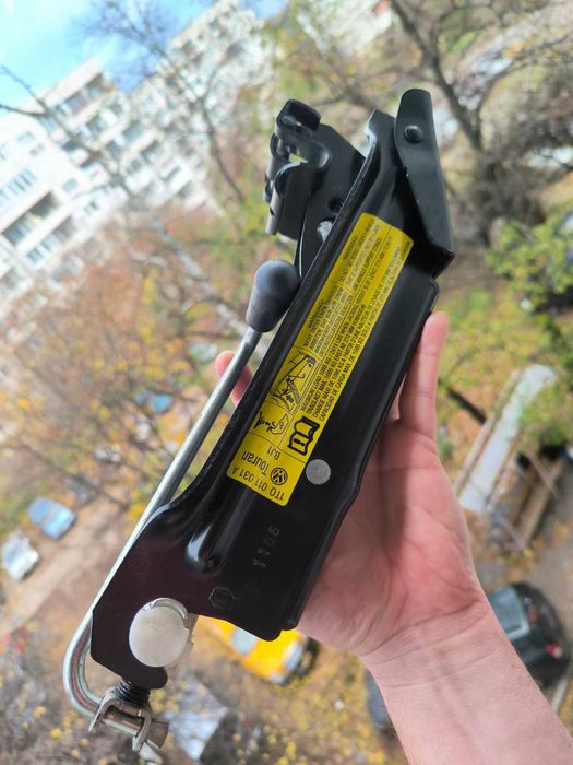 Крик Фолксваген Туран