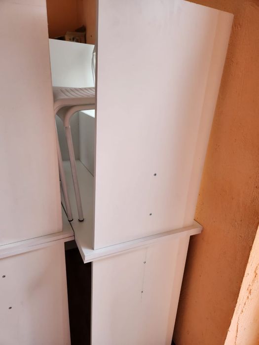 Стол для надписи и парты